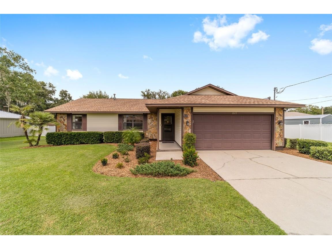 2109 NE 10th Street Ocala FL 34470 OM684747 image1