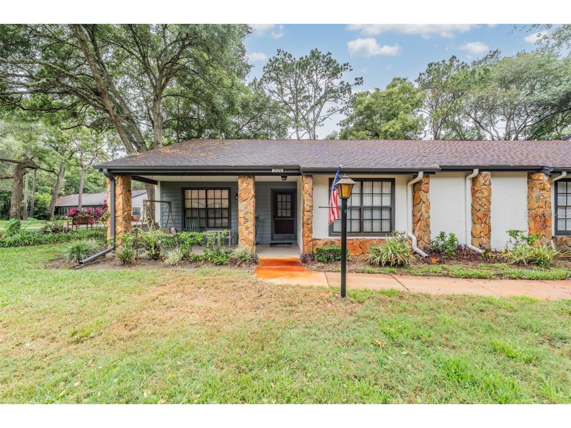 2109 Point O Woods Court Spring Hill FL 34606 W7864927 image1
