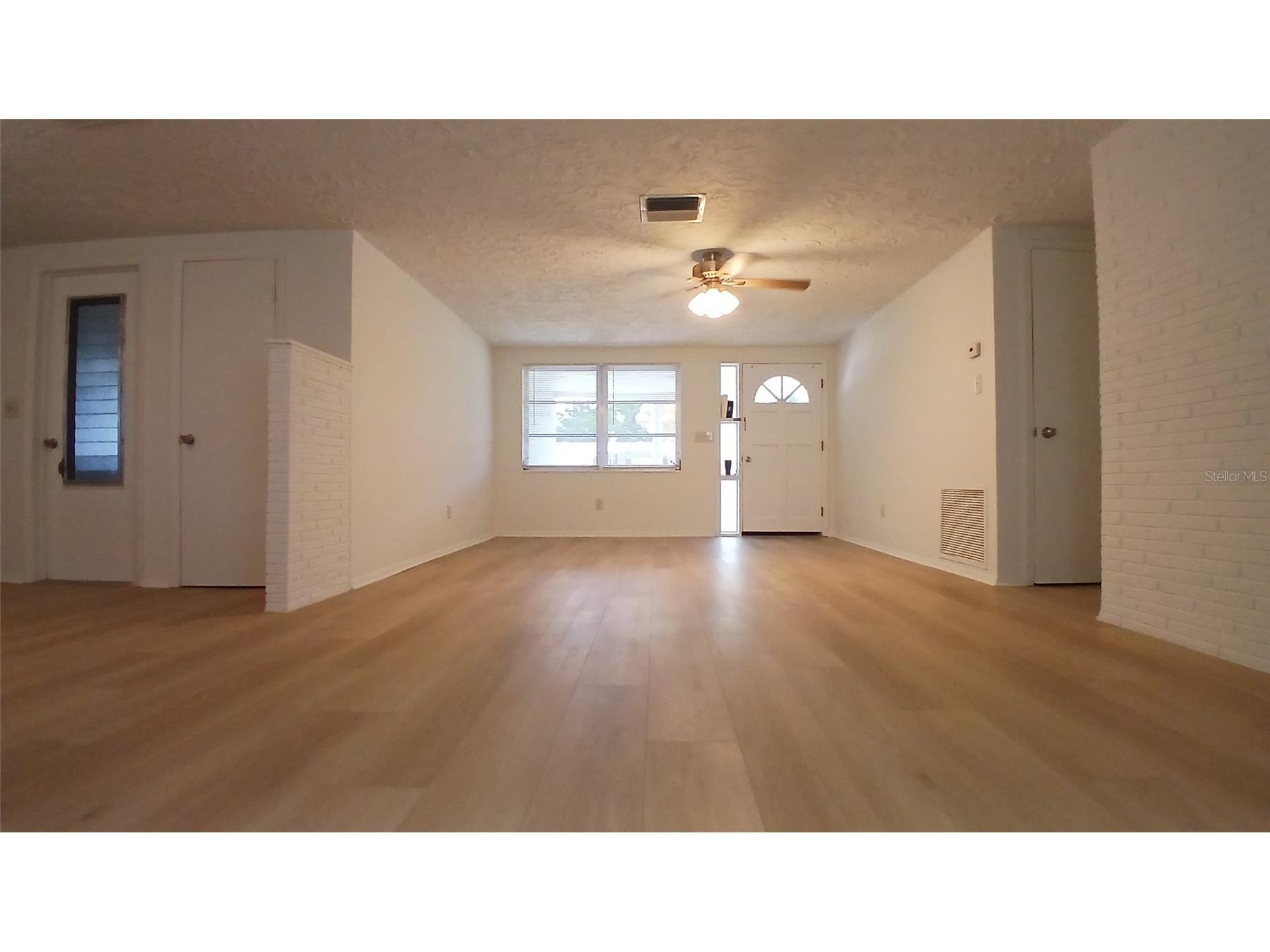 2109 Shannon Drive Holiday FL 34690 TB8523552 image4