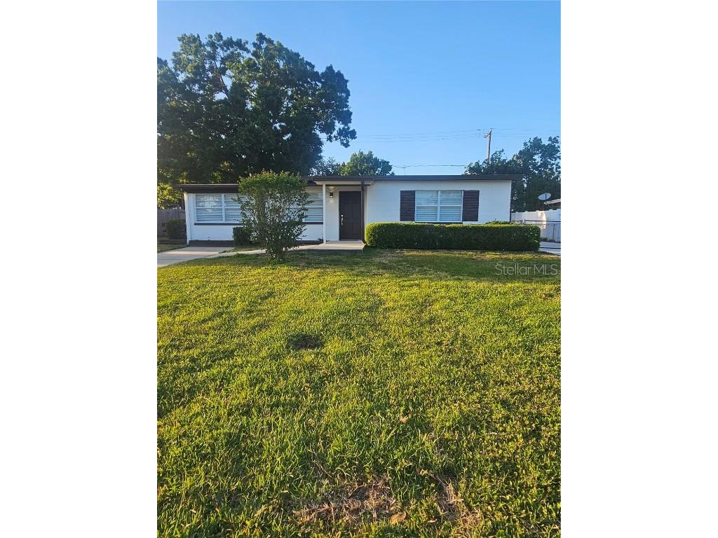 2109 W Dallas Avenue Tampa FL 33603 TB8372504 image1