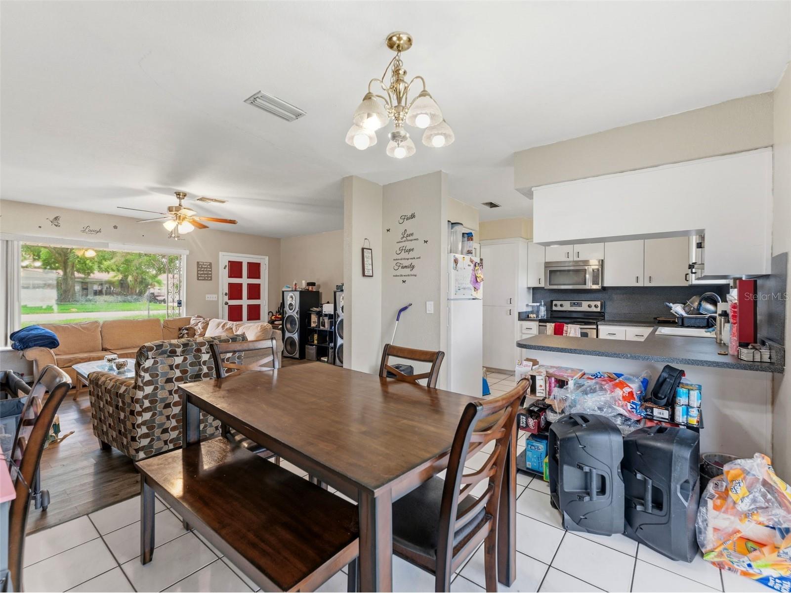 2109 W Erna Drive Tampa FL 33603 TB8516966 image10