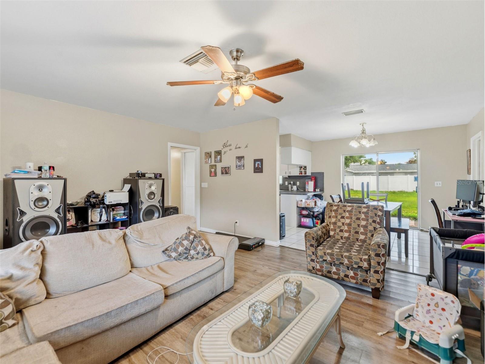 2109 W Erna Drive Tampa FL 33603 TB8516966 image8