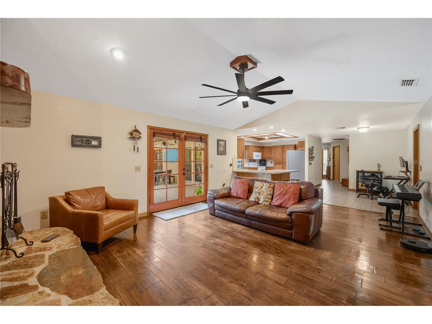 2109 Wheeler Oaks Drive Brandon FL 33510 TB8526109 image12