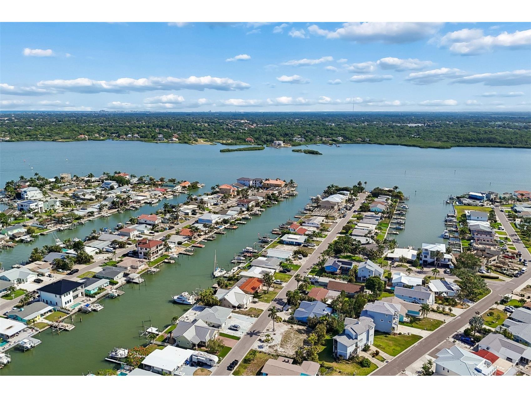 211 176th Terrace Drive E Redington Shores FL 33708 TB8505751 image9