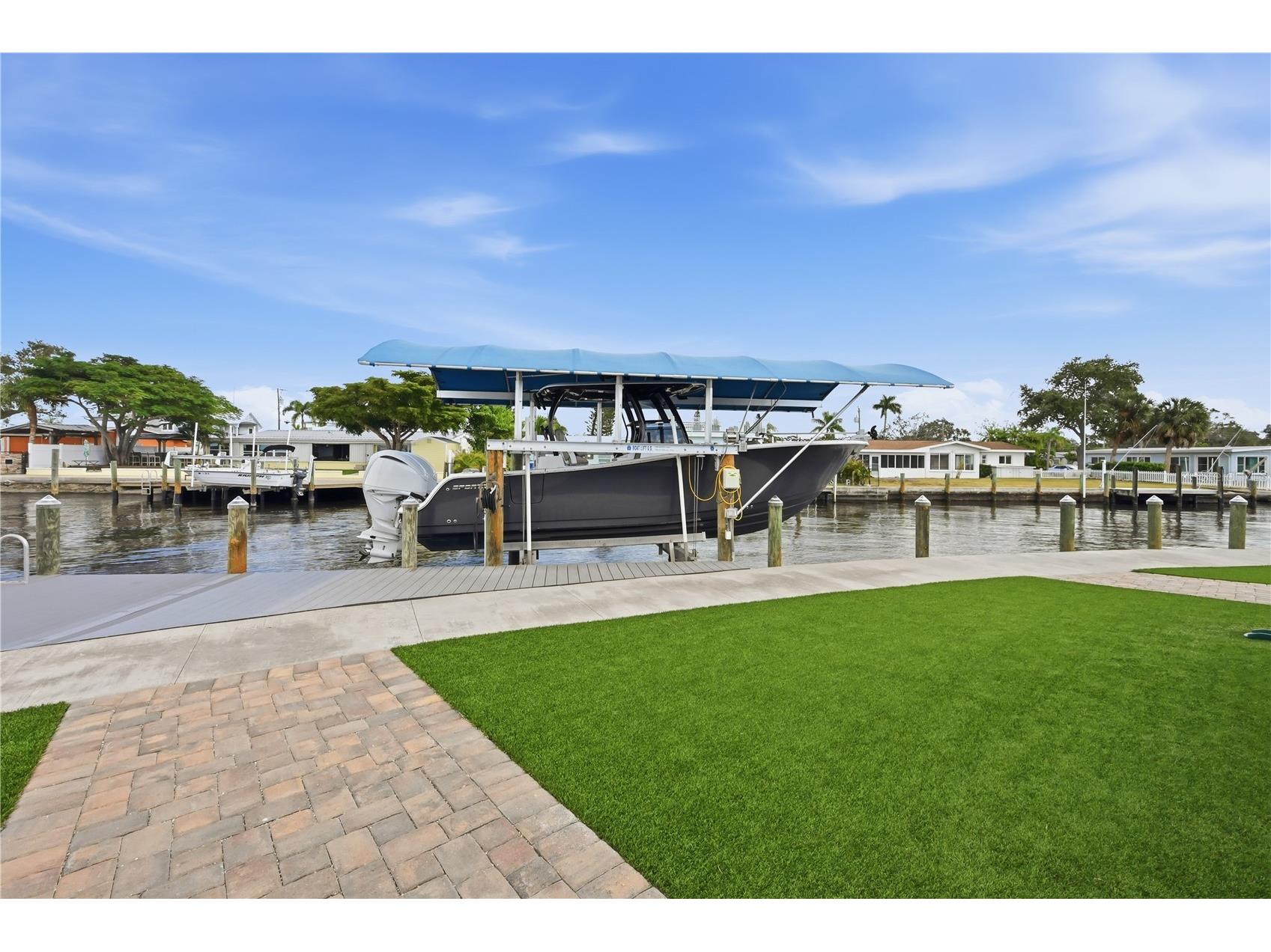 211 21st Street NE Bradenton FL 34208 - MANATEE RIVER A4687059 image40