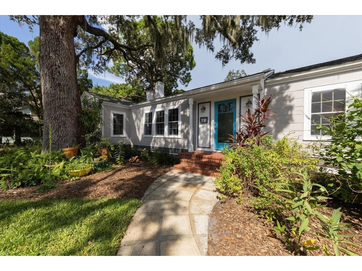 211 25th Street W Bradenton FL 34205 A4547477 image1