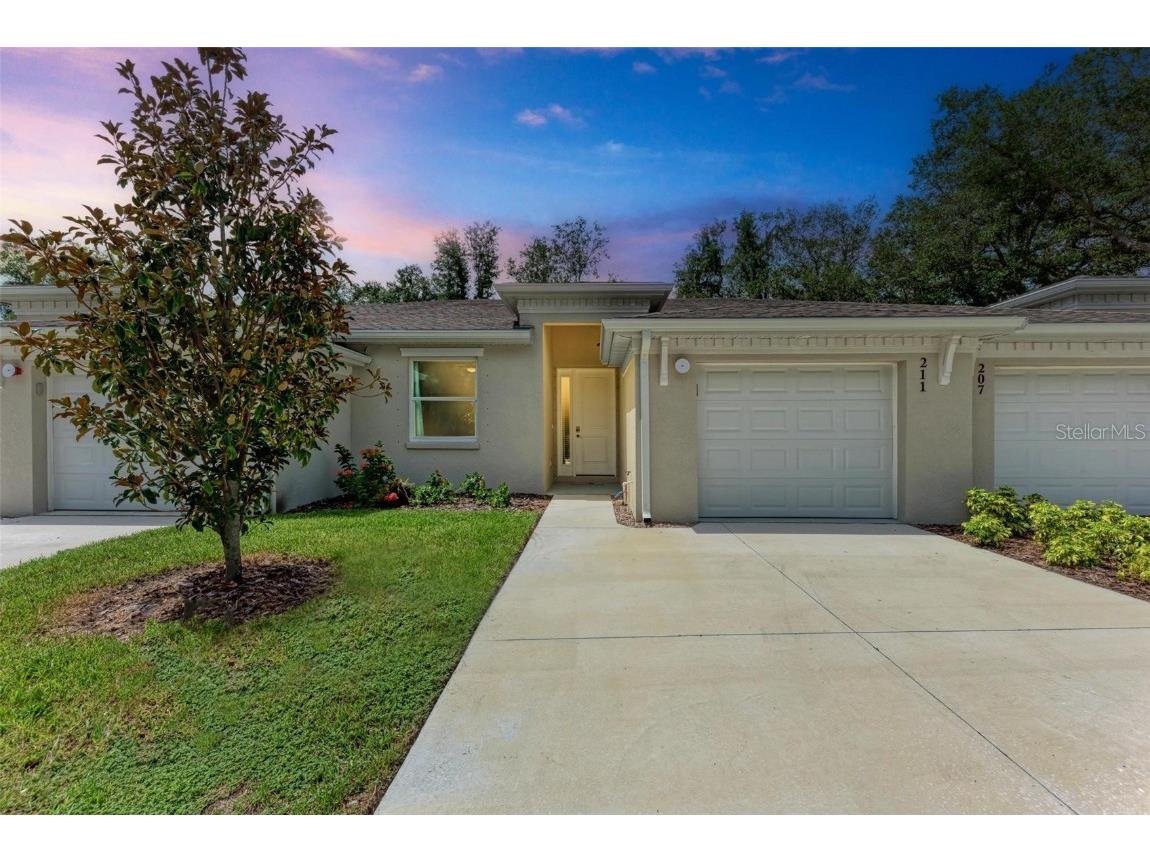 211 51st Court E #15 Palmetto FL 34221 A4617272 image1