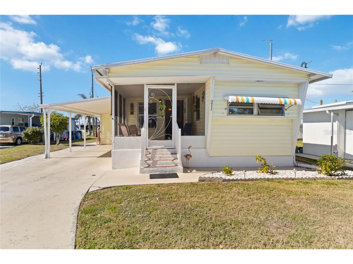 211 52nd Avenue Plaza W Bradenton FL 34207 TB8426066 image1