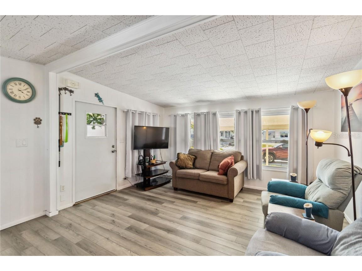 211 52nd Avenue Plaza W Bradenton FL 34207 TB8426066 image6