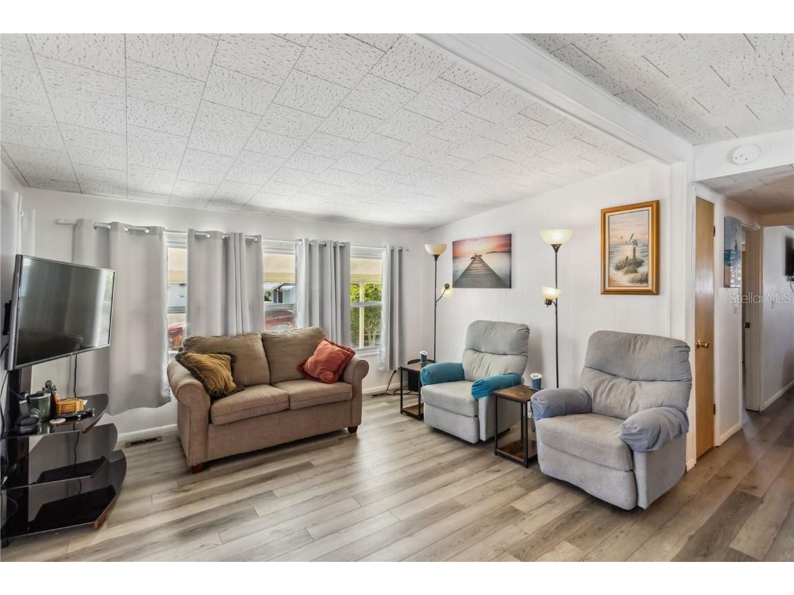 211 52nd Avenue Plaza W Bradenton FL 34207 TB8426066 image8