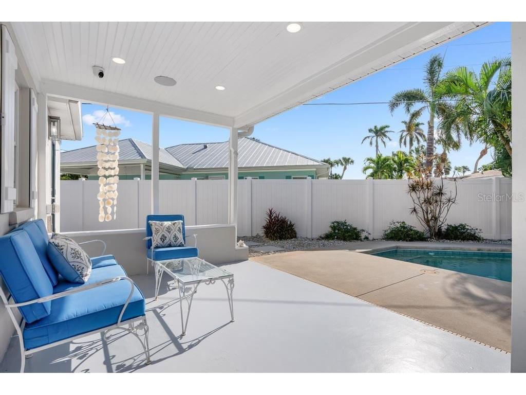 211 85th Street Holmes Beach FL 34217 A4674337 image40