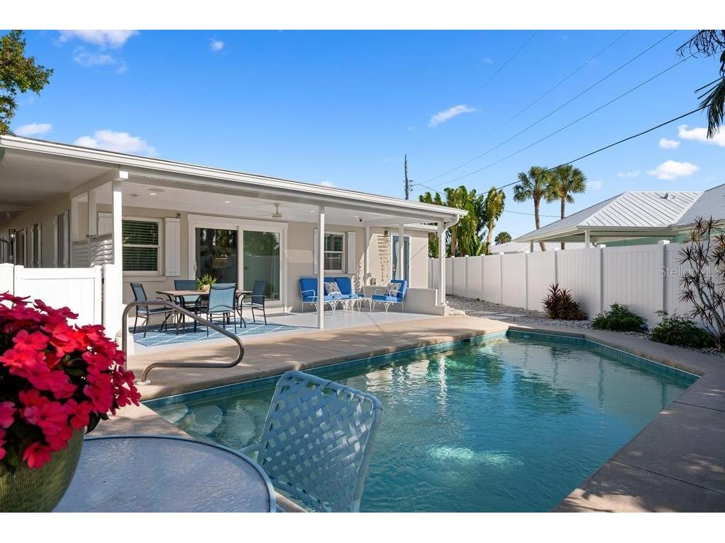 211 85th Street Holmes Beach FL 34217 A4674337 image46