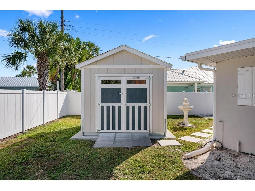 211 85th Street Holmes Beach FL 34217 A4674337 image48