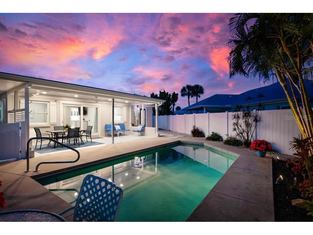 211 85th Street Holmes Beach FL 34217 A4674337 image56