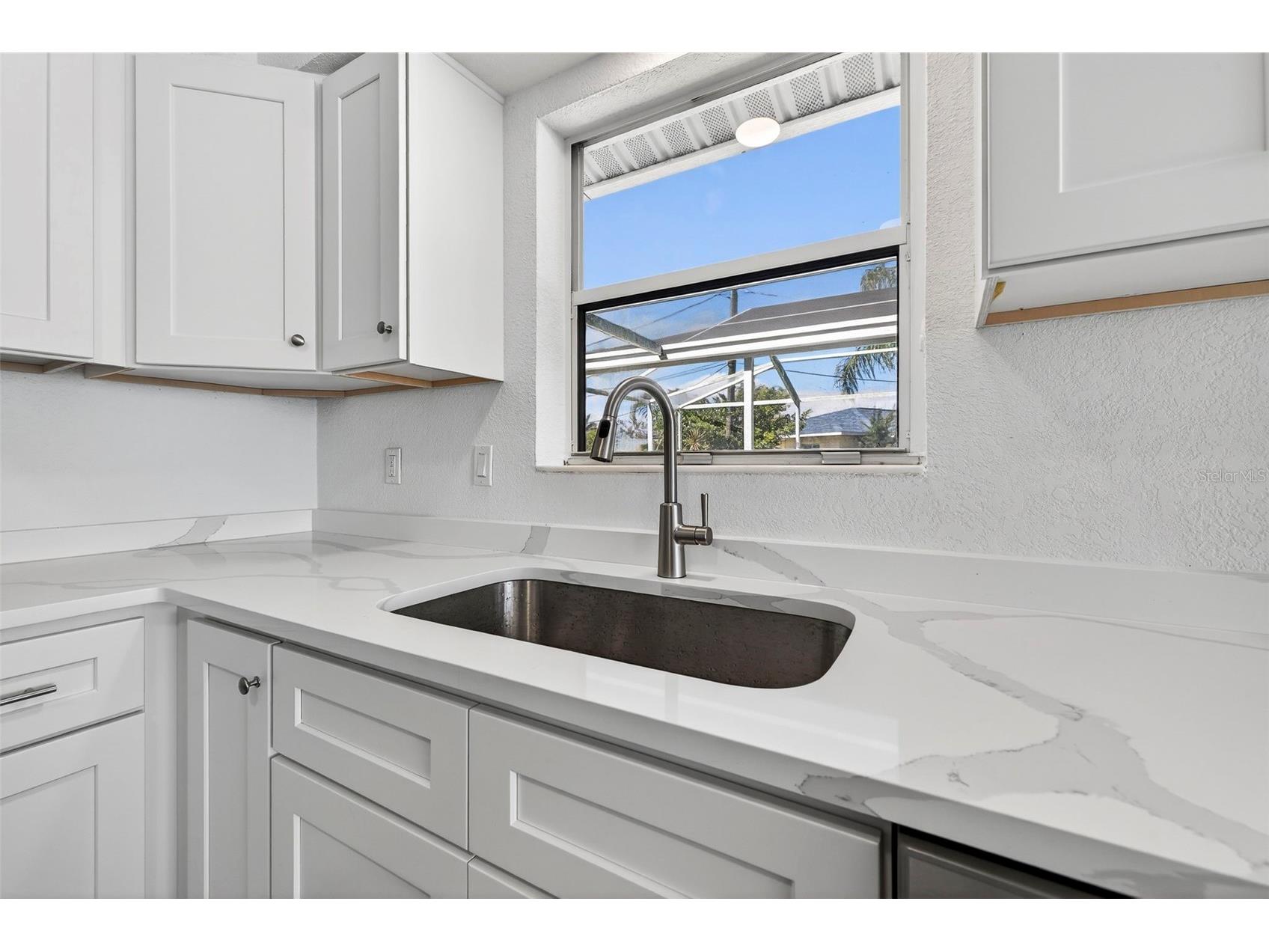 211 89th Avenue N Saint Petersburg FL 33702 TB8479234 image10