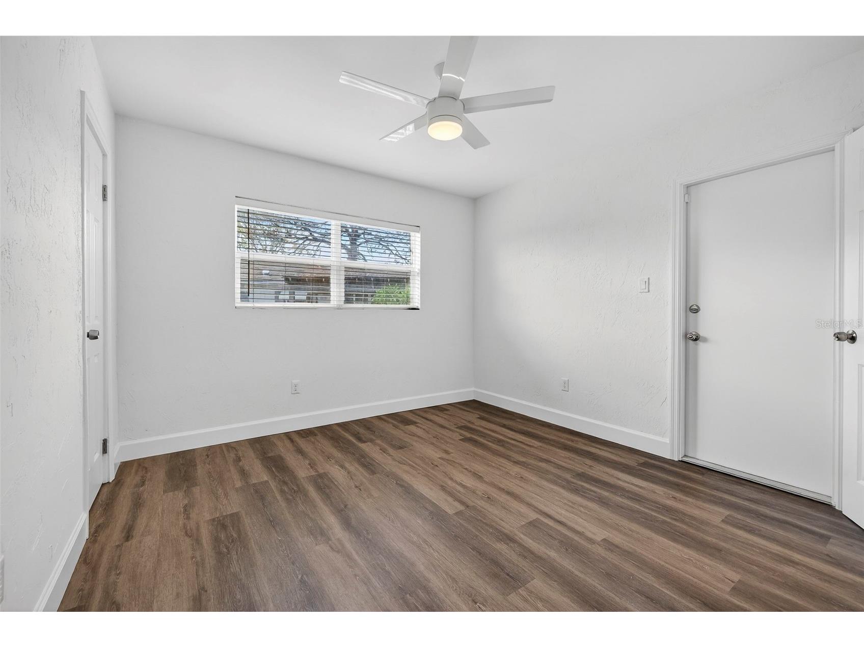 211 89th Avenue N Saint Petersburg FL 33702 TB8479234 image14