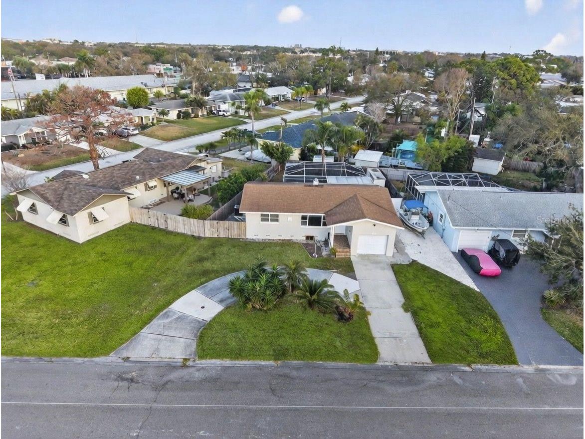 211 89th Avenue N Saint Petersburg FL 33702 TB8479234 image31