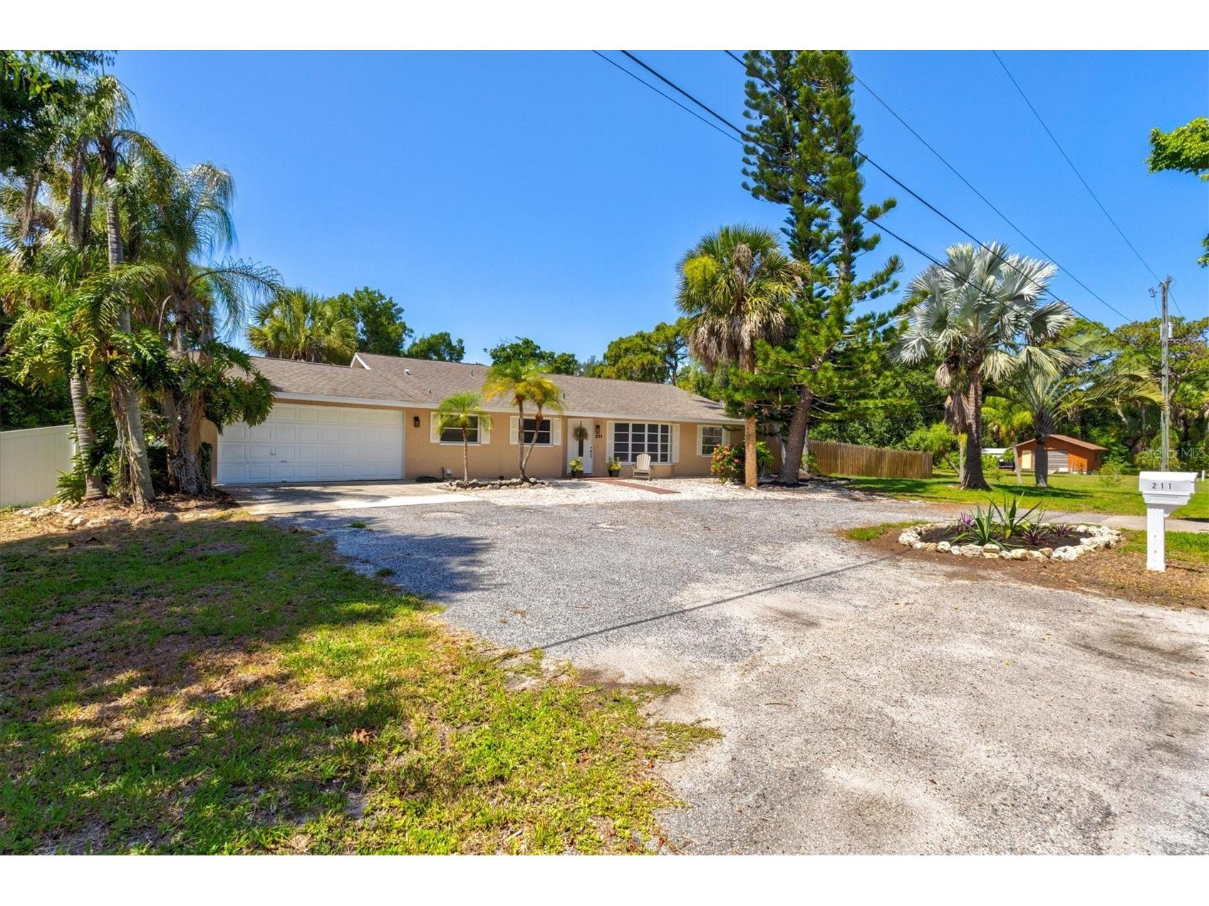 211 Avenida De Bahia Nokomis FL 34275 A4698076 image2