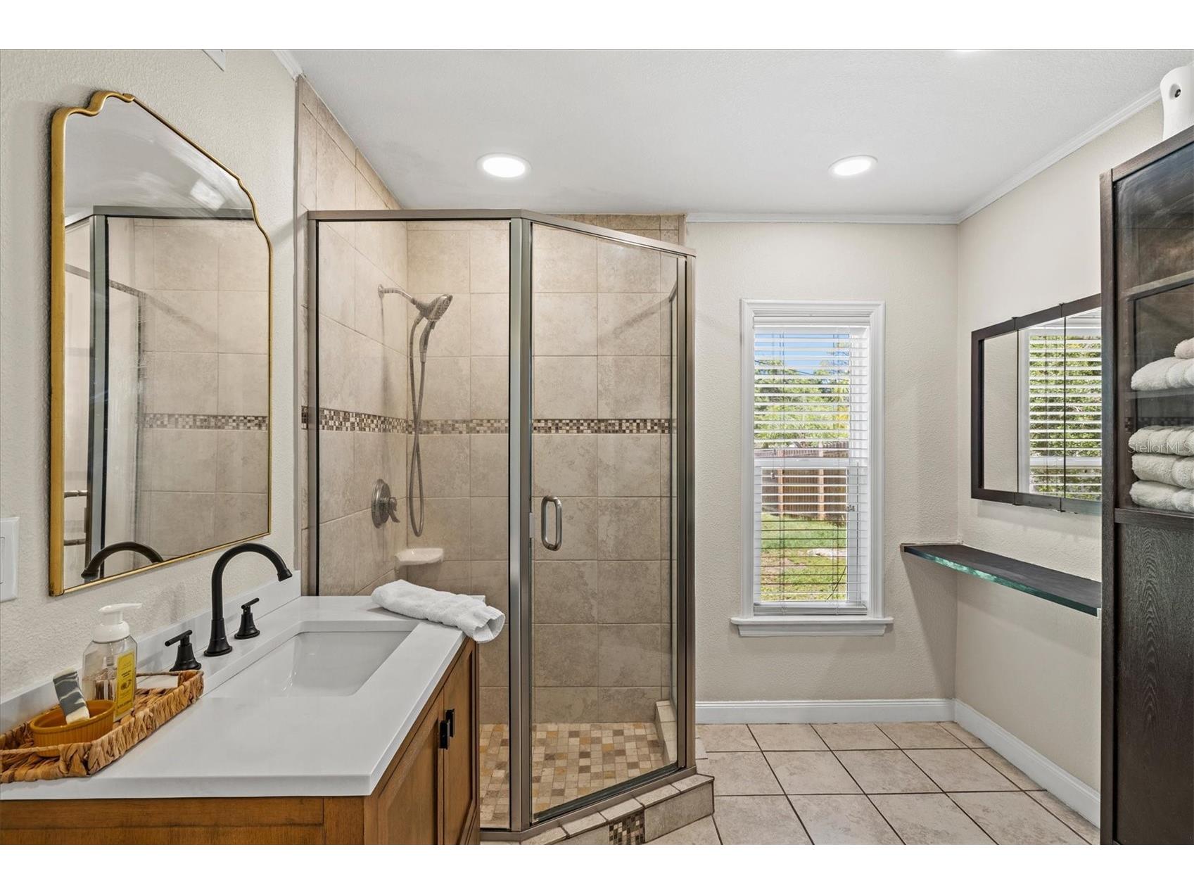 211 Avenida De Bahia Nokomis FL 34275 A4698076 image31