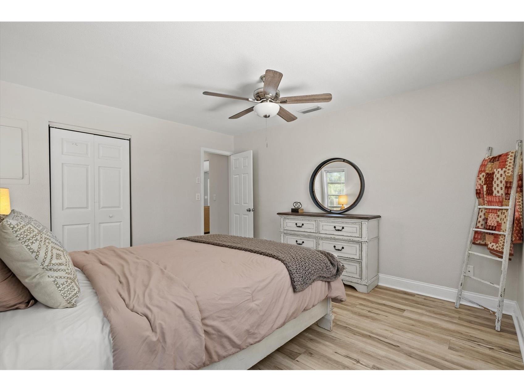 211 Avenida De Bahia Nokomis FL 34275 A4698076 image33