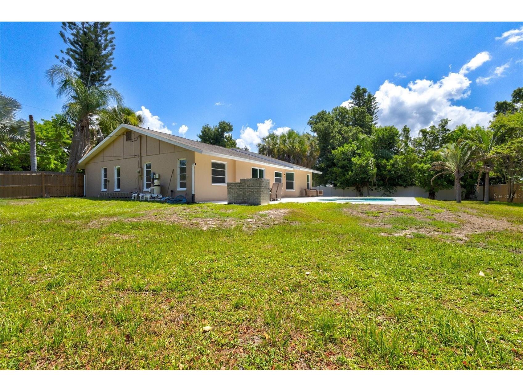 211 Avenida De Bahia Nokomis FL 34275 A4698076 image43