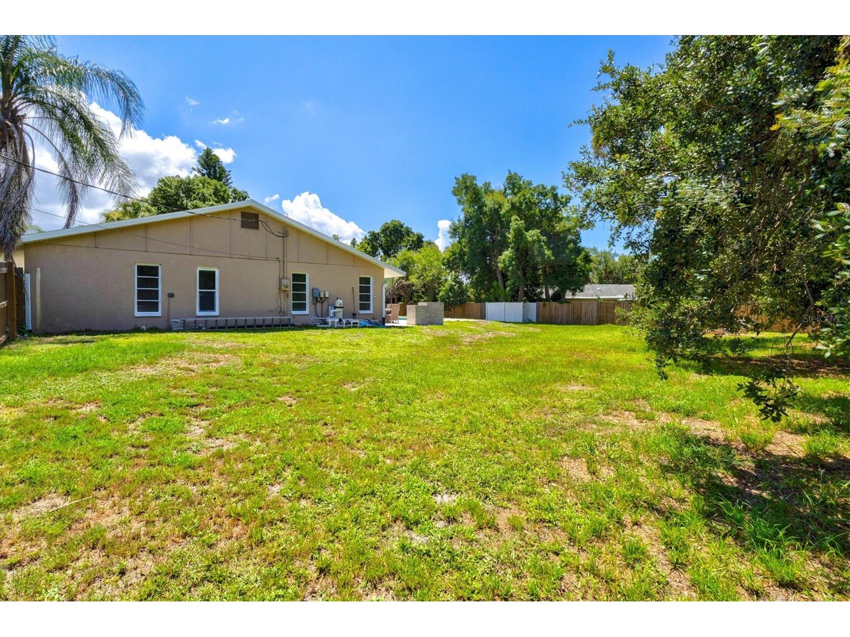 211 Avenida De Bahia Nokomis FL 34275 A4698076 image44