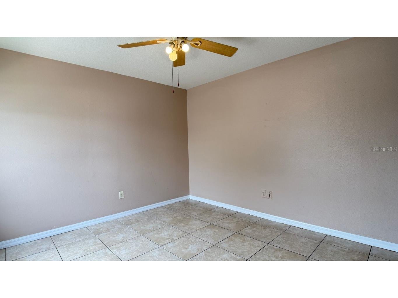 211 Caribbean Drive #LOCKOUT Davenport FL 33897 O6358192 image5