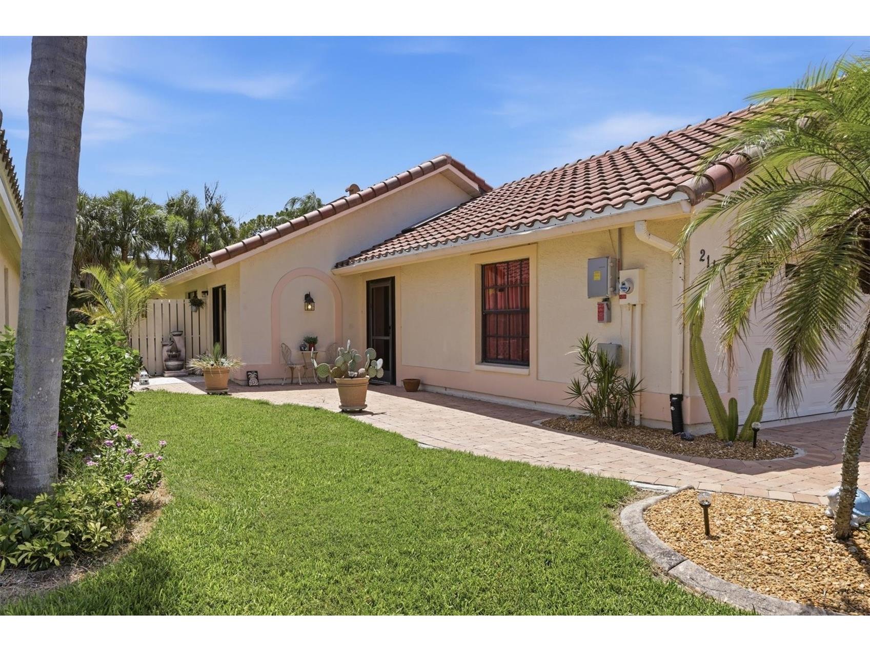211 Carriage House Lane #211 Nokomis FL 34275 A4697732 image2
