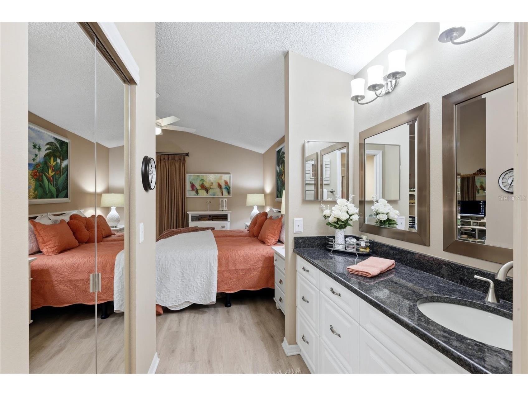 211 Carriage House Lane #211 Nokomis FL 34275 A4697732 image23