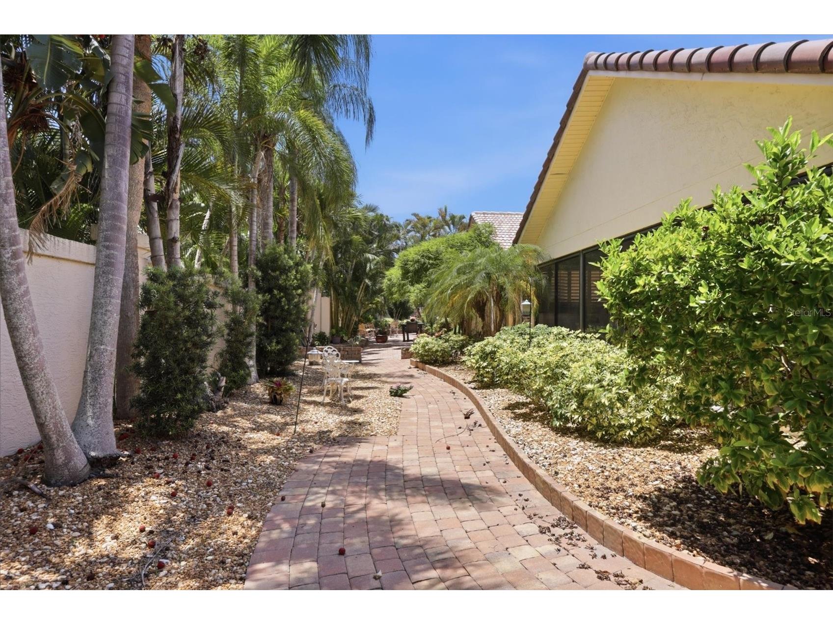 211 Carriage House Lane #211 Nokomis FL 34275 A4697732 image30
