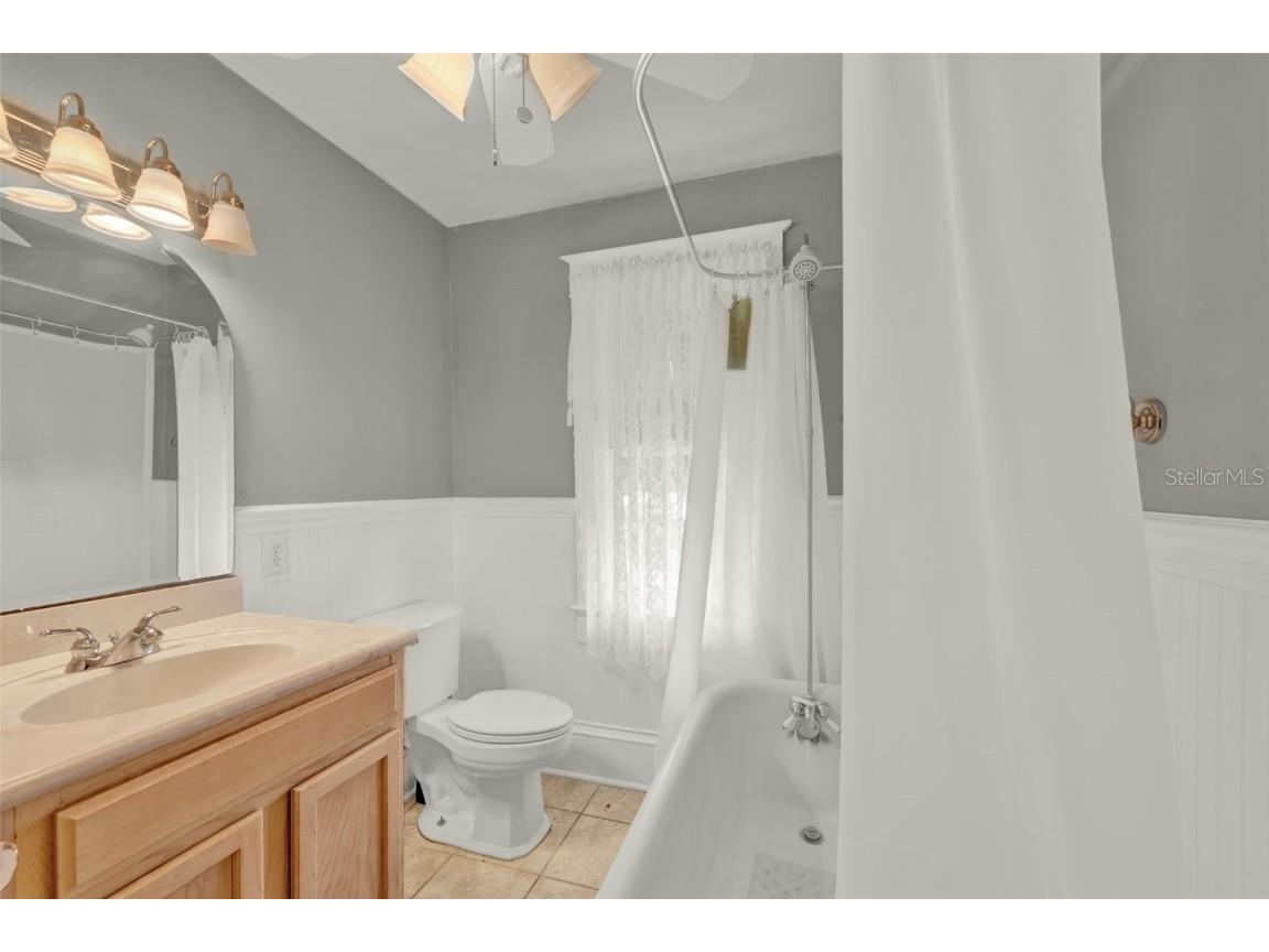 211 Cassady Street Umatilla FL 32784 O6328956 image37