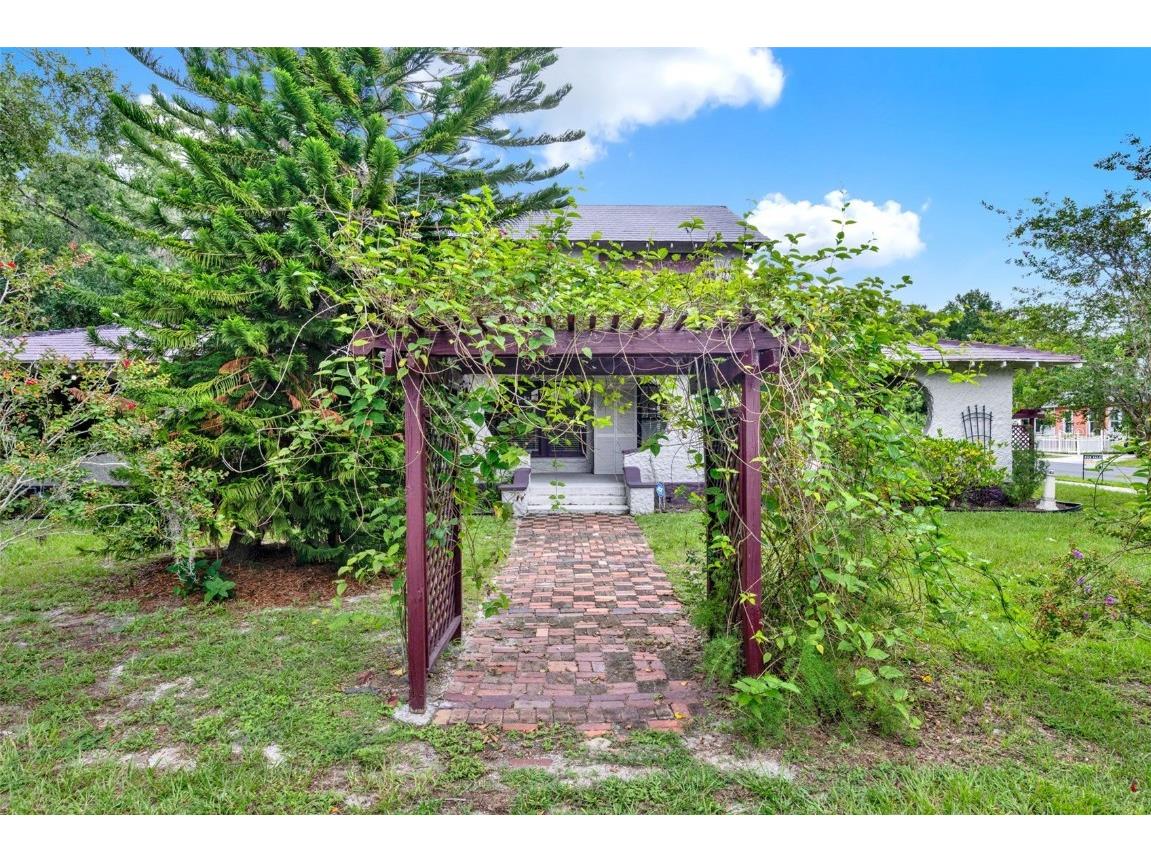 211 Cassady Street Umatilla FL 32784 O6328956 image7