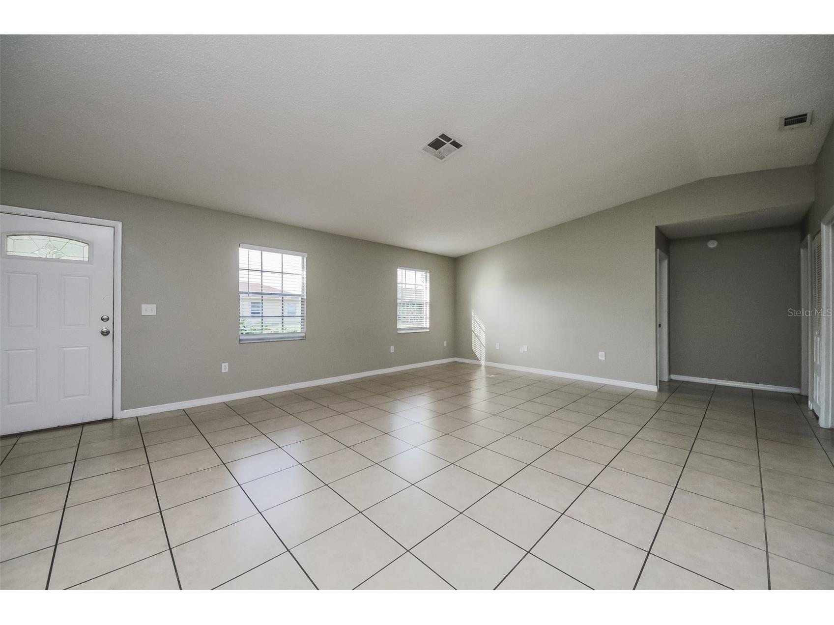 211 Cobalt Drive Kissimmee FL 34758 O6397440 image2