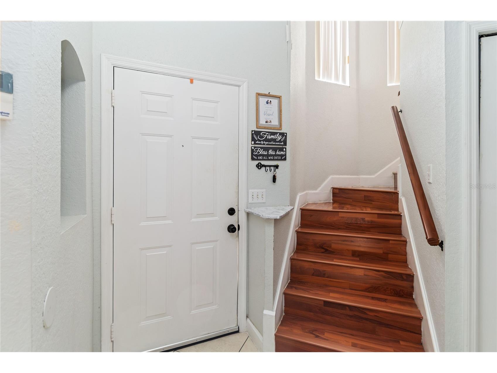 211 Dawn Court Kissimmee FL 34743 S5143257 image4