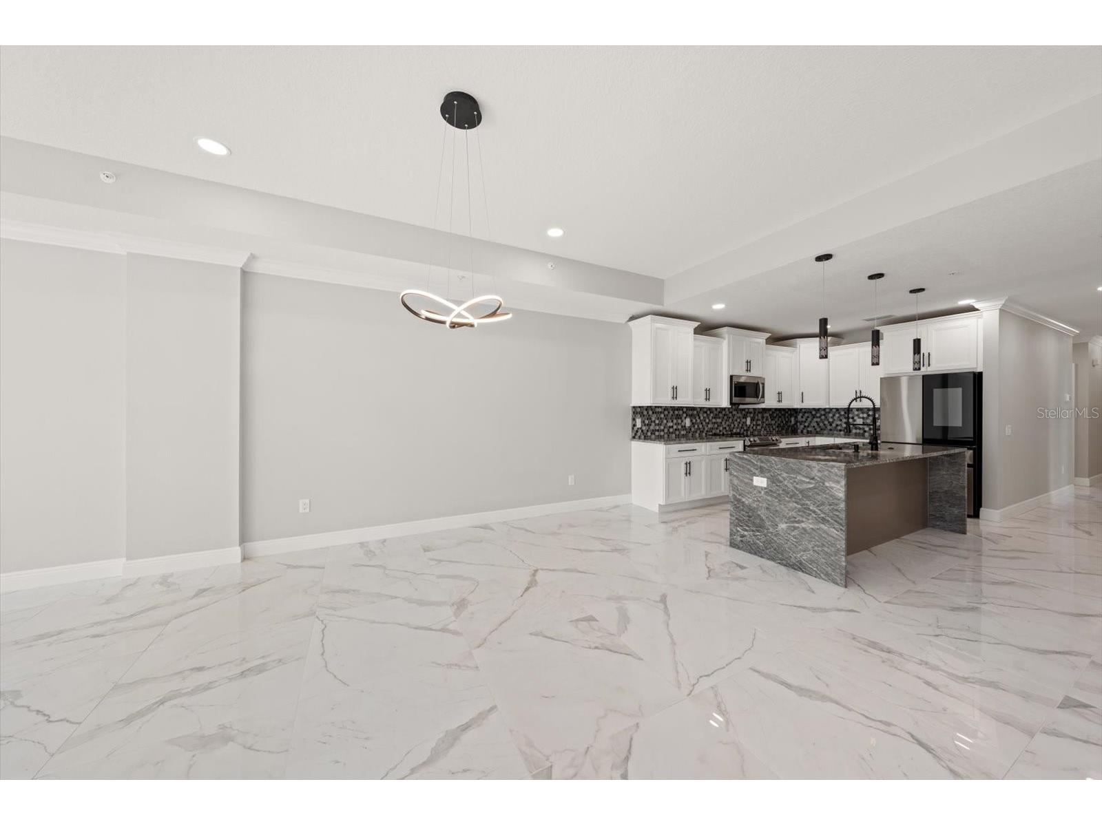 211 Dolphin Point #201 Clearwater FL 33767 TB8485670 image12