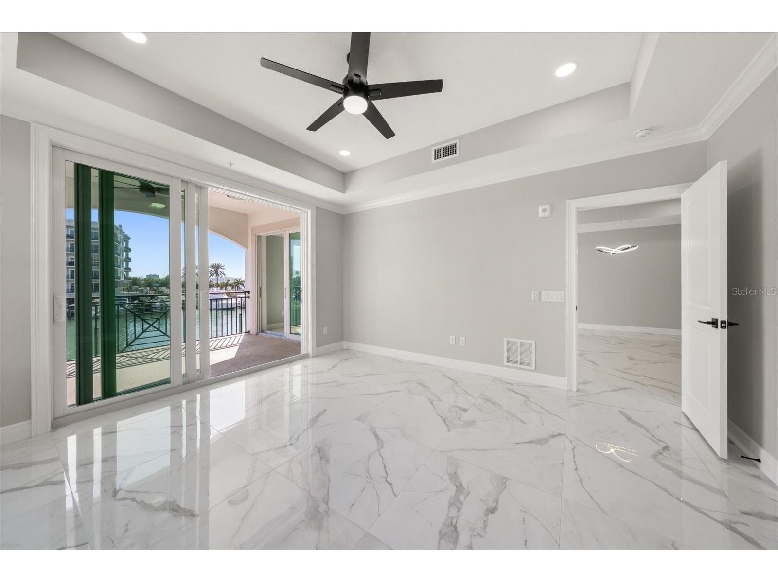 211 Dolphin Point #201 Clearwater FL 33767 TB8485670 image23