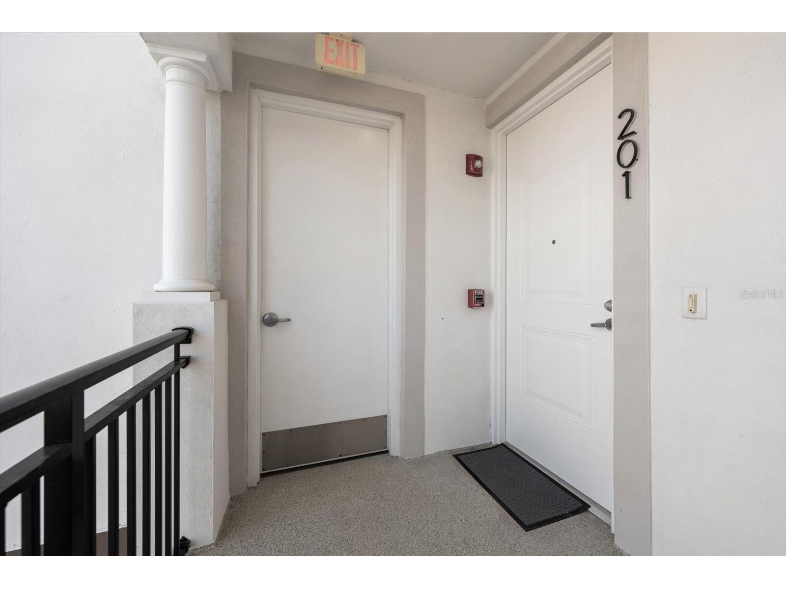 211 Dolphin Point #201 Clearwater FL 33767 TB8485670 image34