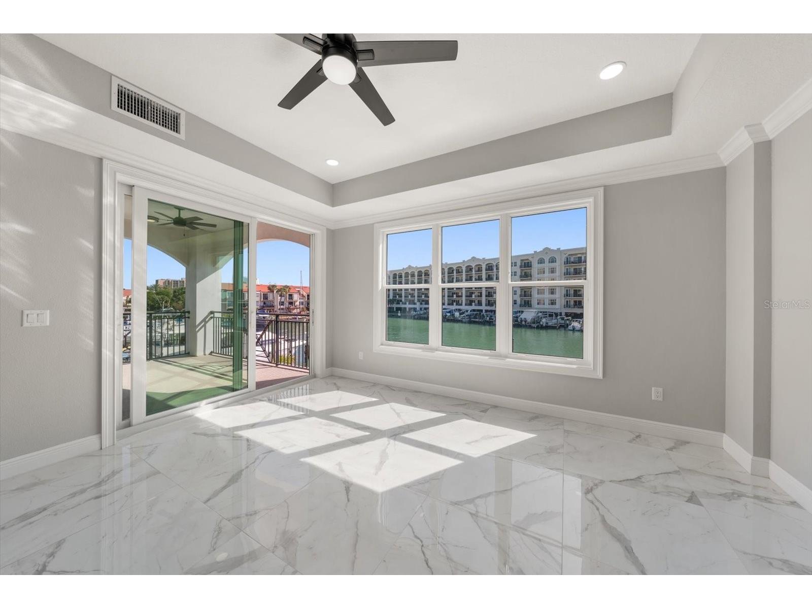 211 Dolphin Point #201 Clearwater FL 33767 TB8485670 image7