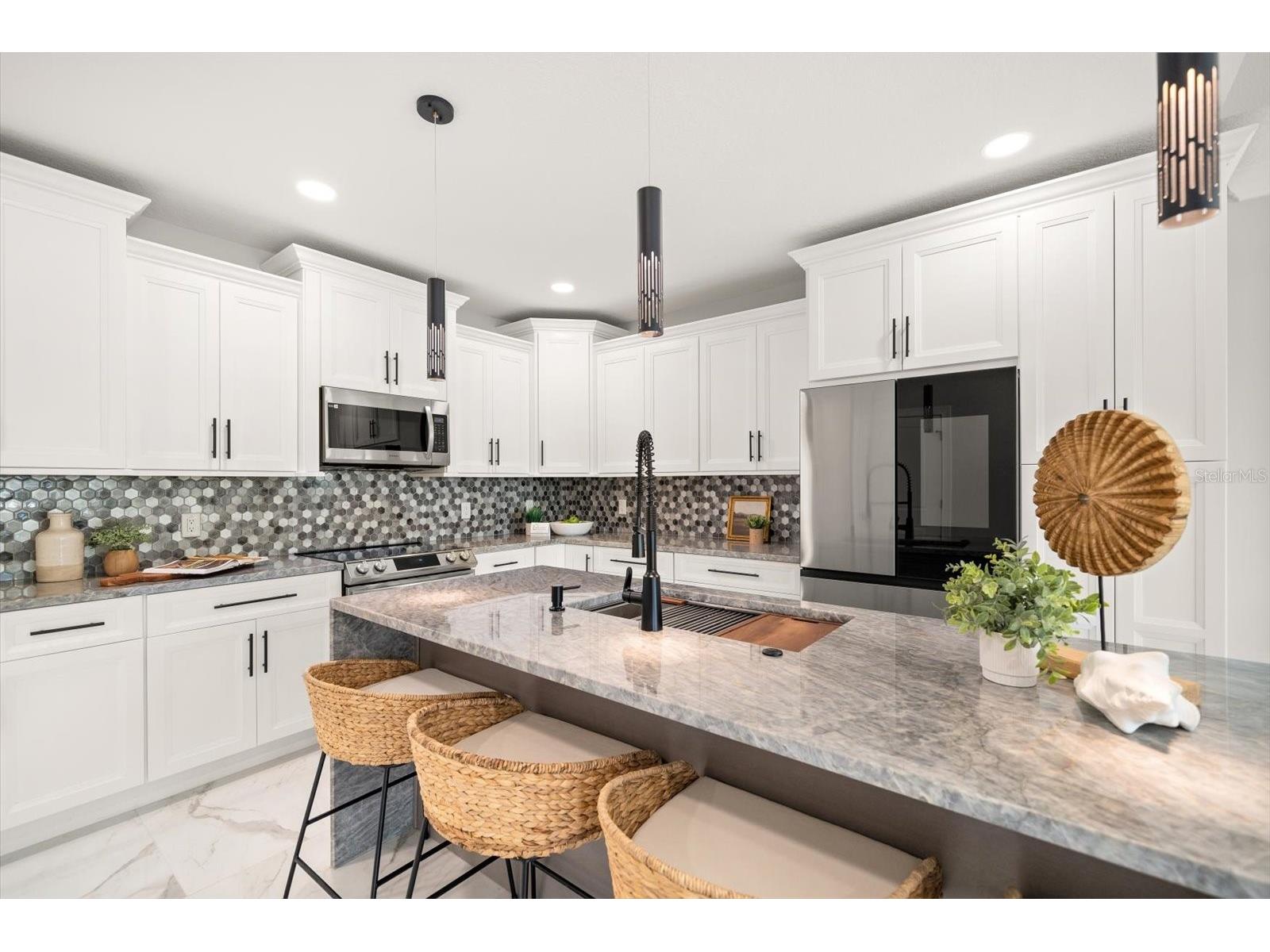211 Dolphin Point #202 Clearwater FL 33767 TB8459306 image13