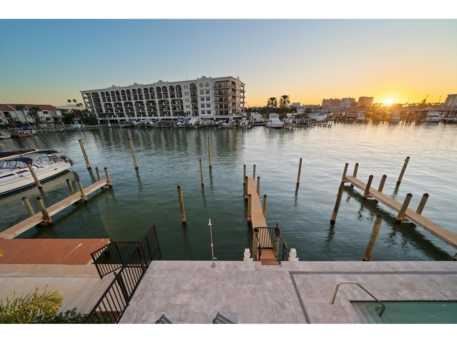 211 Dolphin Point #202 Clearwater FL 33767 TB8459306 image42