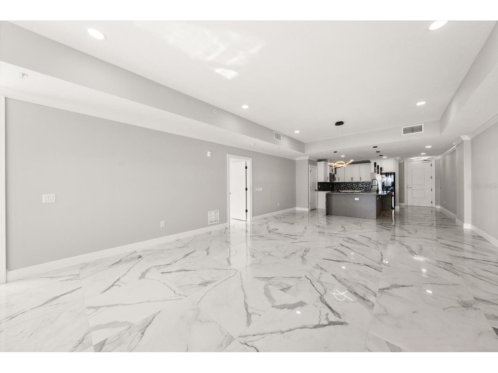 211 Dolphin Point #203 Clearwater FL 33767 TB8485699 image21