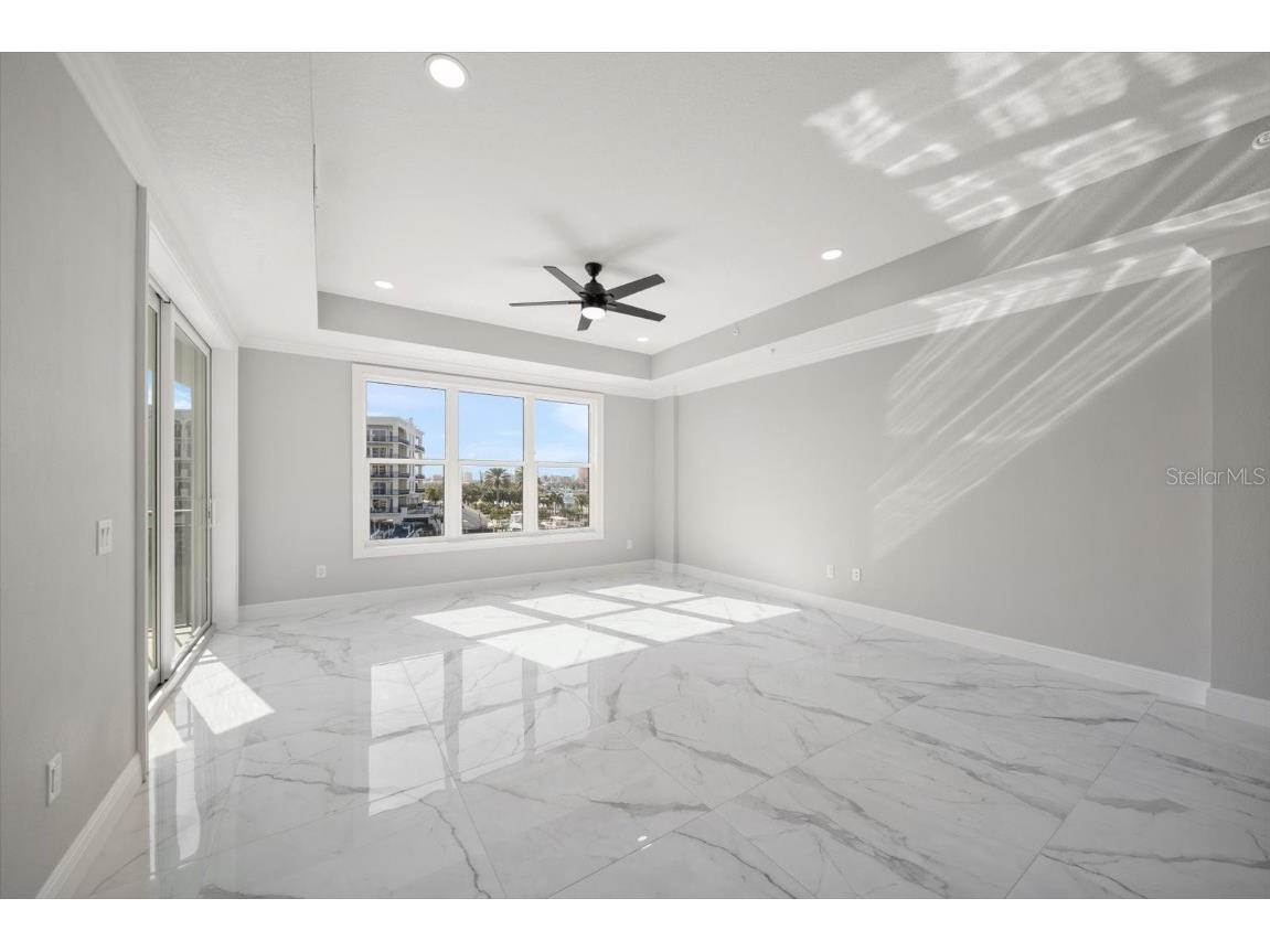 211 Dolphin Point #301 Clearwater FL 33767 TB8459343 image12