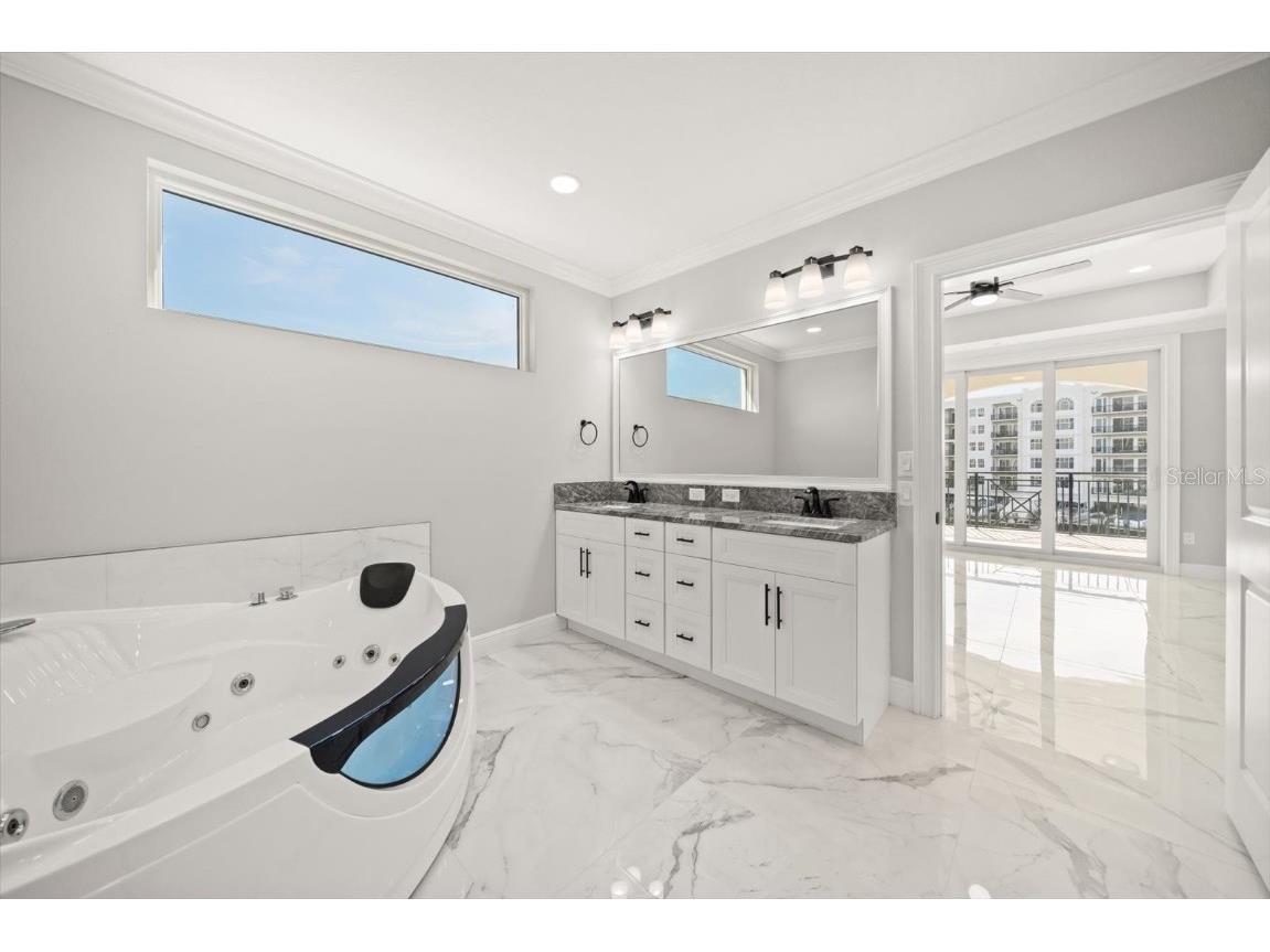 211 Dolphin Point #301 Clearwater FL 33767 TB8459343 image19