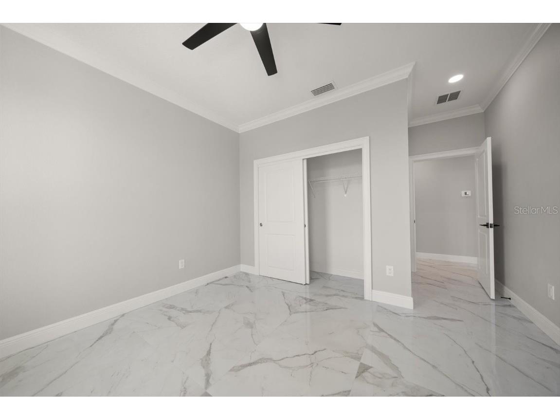 211 Dolphin Point #301 Clearwater FL 33767 TB8459343 image26