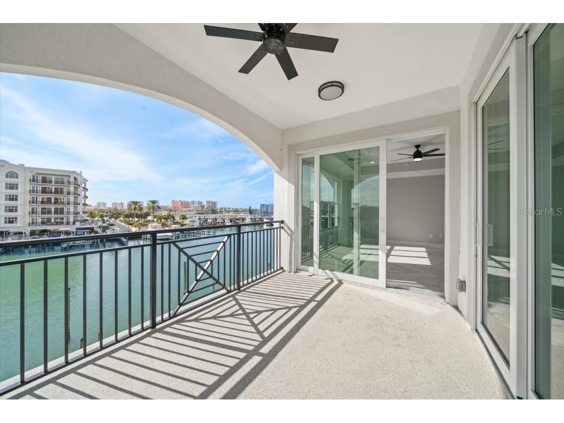 211 Dolphin Point #301 Clearwater FL 33767 TB8459343 image9