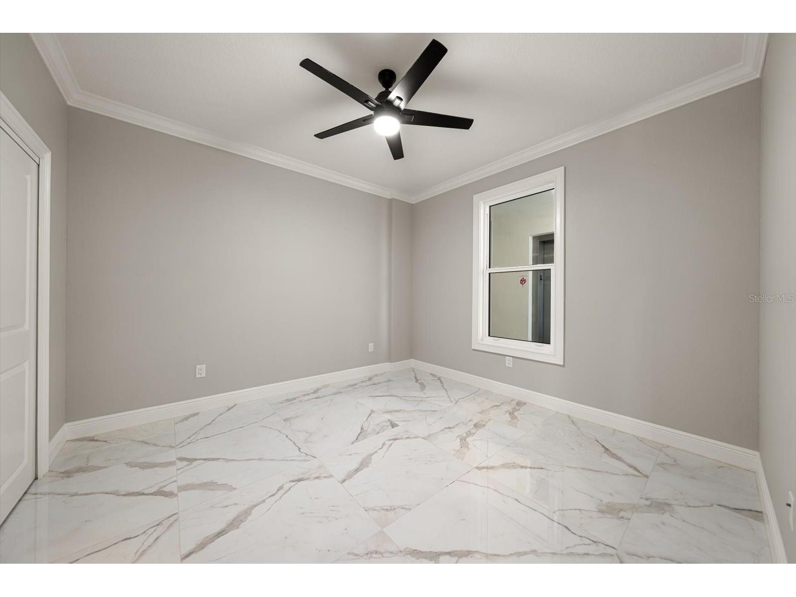 211 Dolphin Point #302 Clearwater FL 33767 TB8485704 image18