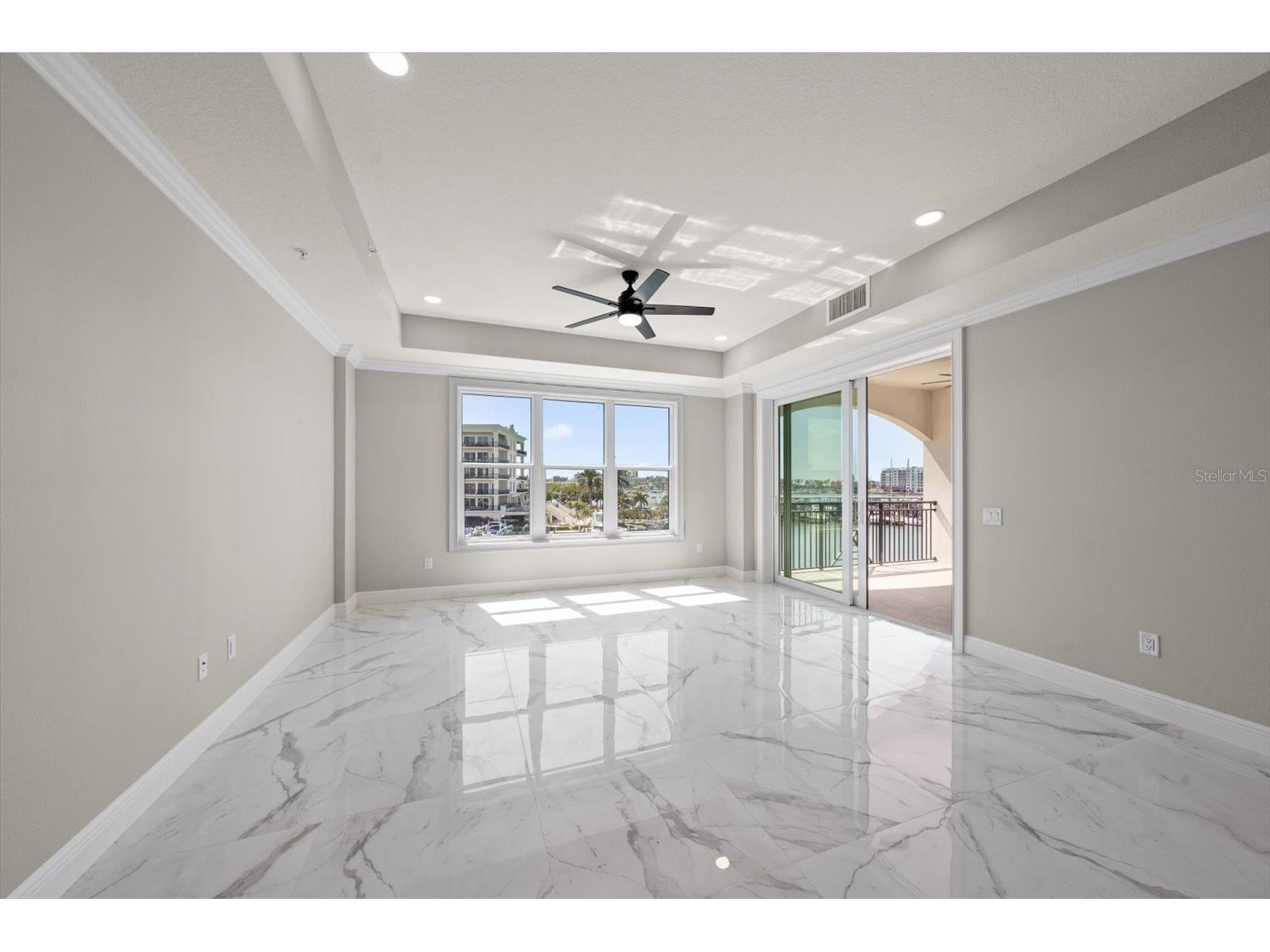 211 Dolphin Point #302 Clearwater FL 33767 TB8485704 image8