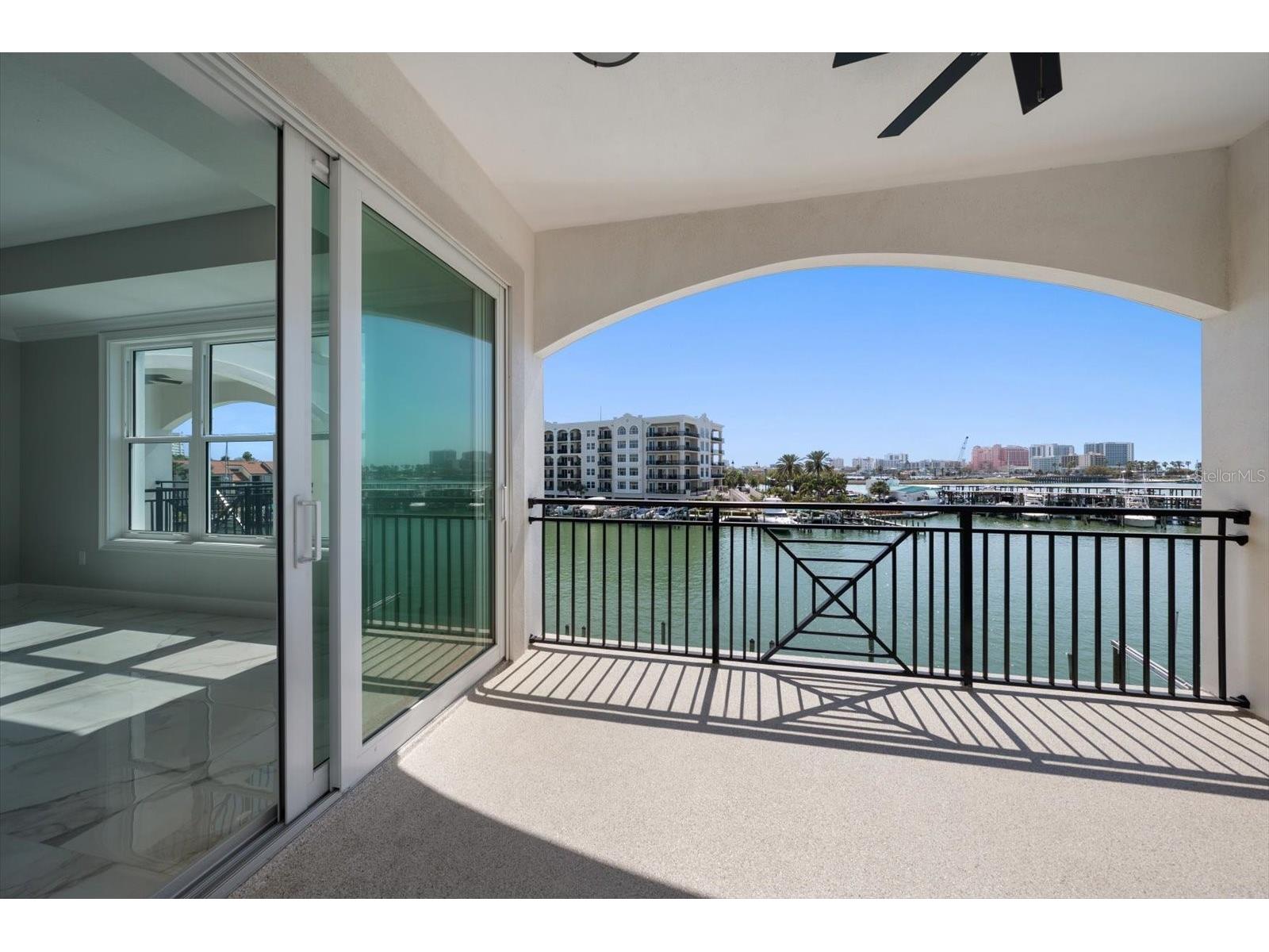 211 Dolphin Point #303 Clearwater FL 33767 TB8485711 image14