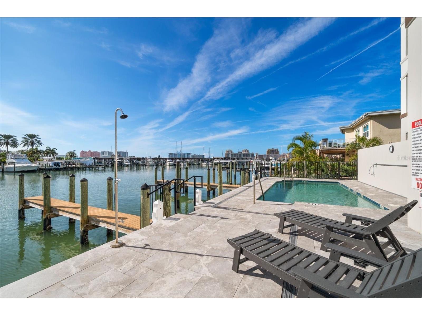 211 Dolphin Point #4 Clearwater FL 33767 TB8458722 image3