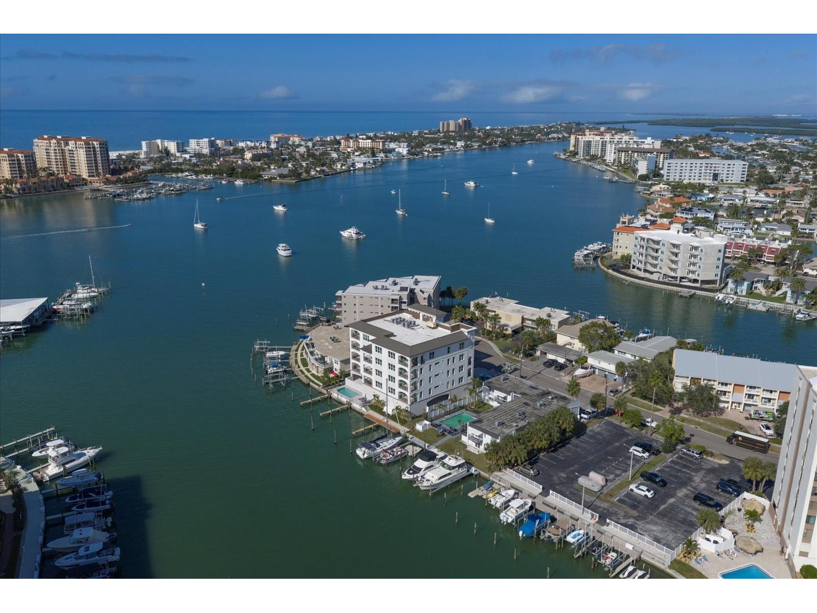 211 Dolphin Point #4 Clearwater FL 33767 TB8458722 image7